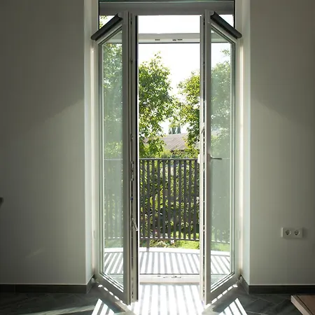 Art-house *