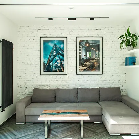 Apartment Art-house *