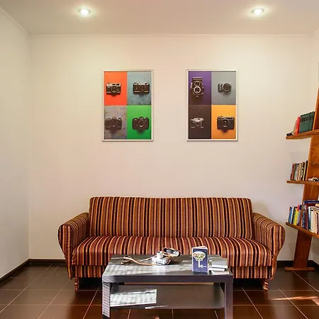 Apartment Art-house *