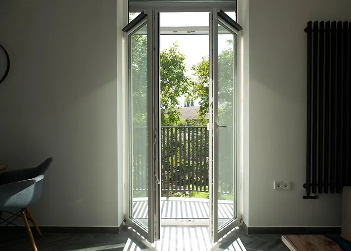 Art-house *